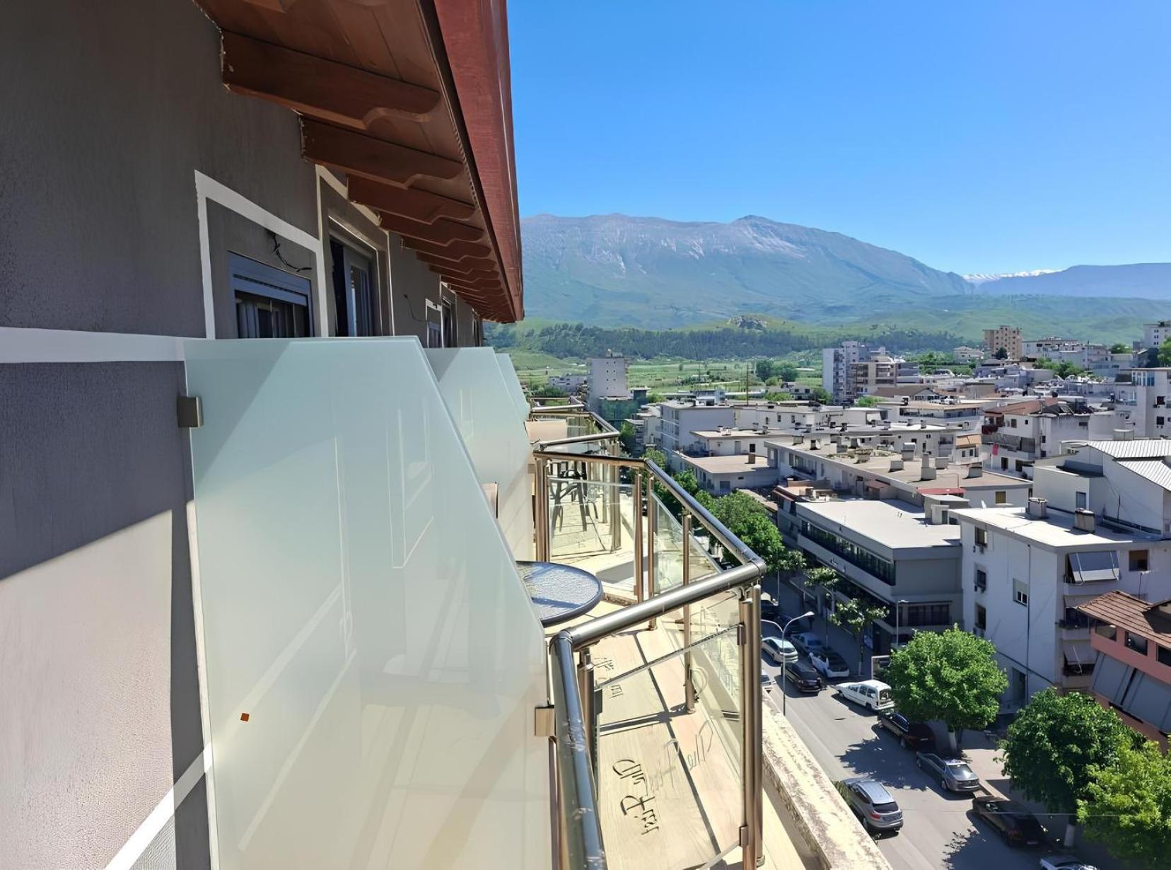 Hotel The First Gjirokastër Exterior foto