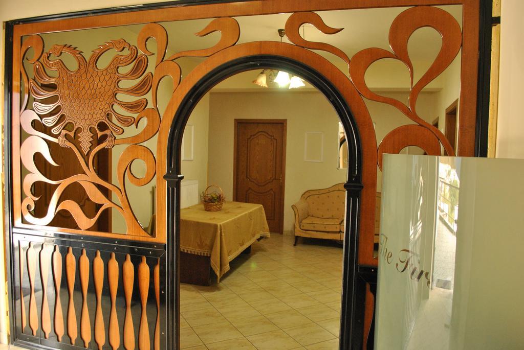 Hotel The First Gjirokastër Exterior foto